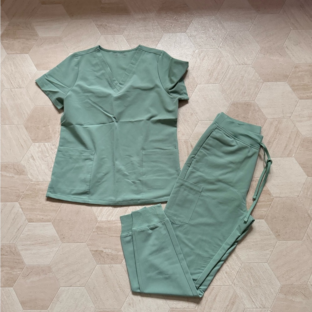Mandala scrubs